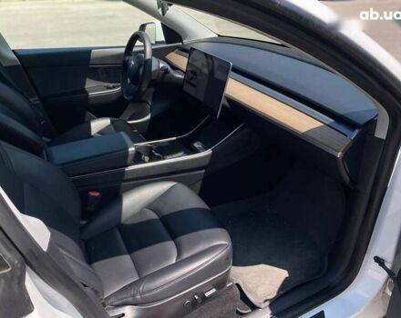 Тесла Model Y, объемом двигателя 0 л и пробегом 110 тыс. км за 22490 $, фото 19 на Automoto.ua
