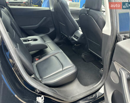 Тесла Model Y, объемом двигателя 0 л и пробегом 105 тыс. км за 25000 $, фото 8 на Automoto.ua