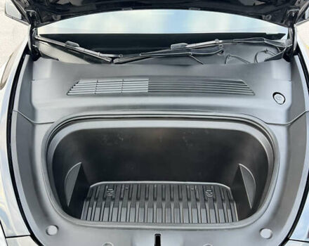 Тесла Model Y, объемом двигателя 0 л и пробегом 50 тыс. км за 26300 $, фото 37 на Automoto.ua