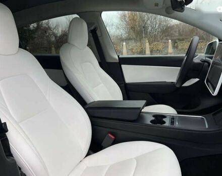 Тесла Model Y, объемом двигателя 0 л и пробегом 88 тыс. км за 26800 $, фото 15 на Automoto.ua