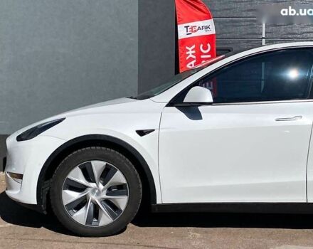 Тесла Model Y, объемом двигателя 0 л и пробегом 168 тыс. км за 23999 $, фото 4 на Automoto.ua
