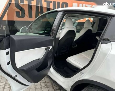 Тесла Model Y, объемом двигателя 0 л и пробегом 60 тыс. км за 28000 $, фото 25 на Automoto.ua