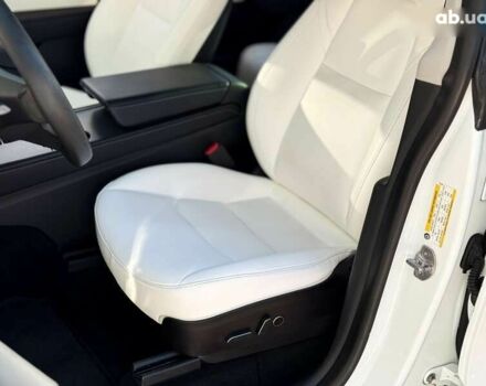 Тесла Model Y, объемом двигателя 0 л и пробегом 115 тыс. км за 23999 $, фото 12 на Automoto.ua