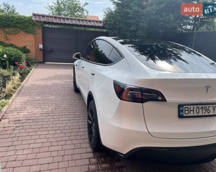 Тесла Model Y, объемом двигателя 0 л и пробегом 30 тыс. км за 30500 $, фото 2 на Automoto.ua