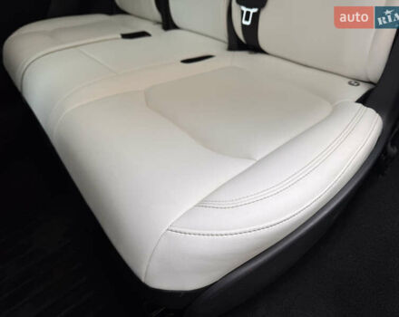 Тесла Model Y, объемом двигателя 0 л и пробегом 61 тыс. км за 24500 $, фото 24 на Automoto.ua