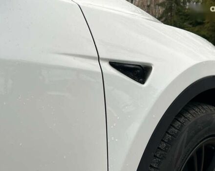 Тесла Model Y, объемом двигателя 0 л и пробегом 88 тыс. км за 26800 $, фото 20 на Automoto.ua