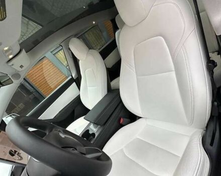 Тесла Model Y, объемом двигателя 0 л и пробегом 60 тыс. км за 28000 $, фото 16 на Automoto.ua