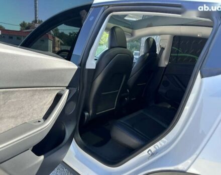 Тесла Model Y, объемом двигателя 0 л и пробегом 94 тыс. км за 21999 $, фото 10 на Automoto.ua