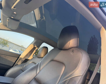 Тесла Model Y, объемом двигателя 0 л и пробегом 106 тыс. км за 23900 $, фото 8 на Automoto.ua