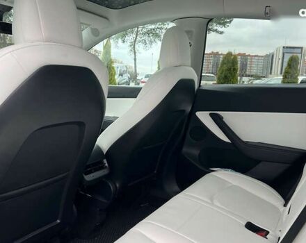 Тесла Model Y, объемом двигателя 0 л и пробегом 88 тыс. км за 26800 $, фото 17 на Automoto.ua