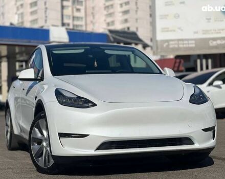 Тесла Model Y, объемом двигателя 0 л и пробегом 31 тыс. км за 24999 $, фото 2 на Automoto.ua