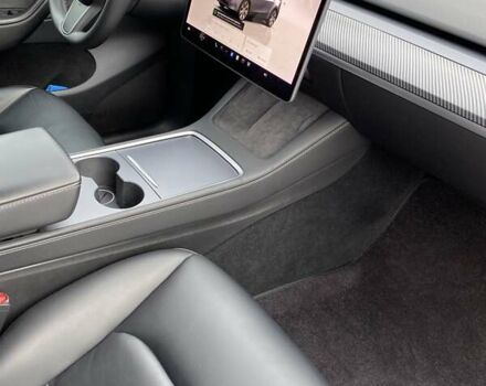 Тесла Model Y, объемом двигателя 0 л и пробегом 181 тыс. км за 27800 $, фото 3 на Automoto.ua