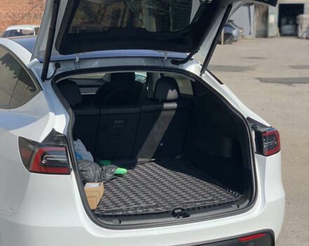 Тесла Model Y, объемом двигателя 0 л и пробегом 26 тыс. км за 35000 $, фото 15 на Automoto.ua