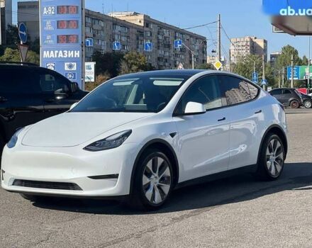 Тесла Model Y, объемом двигателя 0 л и пробегом 31 тыс. км за 24999 $, фото 7 на Automoto.ua