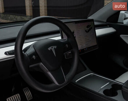Тесла Model Y, объемом двигателя 0 л и пробегом 54 тыс. км за 28900 $, фото 21 на Automoto.ua