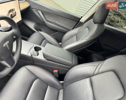 Тесла Model Y, объемом двигателя 0 л и пробегом 16 тыс. км за 27300 $, фото 15 на Automoto.ua