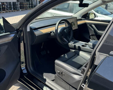 Тесла Model Y, объемом двигателя 0 л и пробегом 56 тыс. км за 37900 $, фото 15 на Automoto.ua