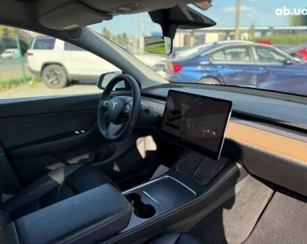 Тесла Model Y 2022 у Луцьку на Automoto.ua Тесла Model Y, об'ємом двигуна 0 л та пробігом 243 тис. км за 18500 $, фото 10 на Automoto.ua