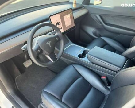 Тесла Model Y, объемом двигателя 0 л и пробегом 31 тыс. км за 24999 $, фото 14 на Automoto.ua