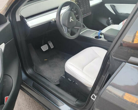 Тесла Model Y 2022 в Днепре (Днепропетровске) на Automoto.ua Тесла Model Y, объемом двигателя 0 л и пробегом 57 тыс. км за 45313 $, фото 6 на Automoto.ua