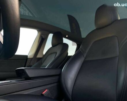 Тесла Model Y, объемом двигателя 0 л и пробегом 66 тыс. км за 28500 $, фото 13 на Automoto.ua