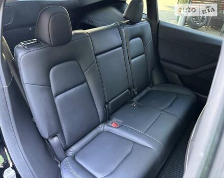 Тесла Model Y, объемом двигателя 0 л и пробегом 25 тыс. км за 29900 $, фото 54 на Automoto.ua