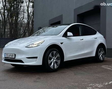 Тесла Model Y, объемом двигателя 0 л и пробегом 33 тыс. км за 35999 $, фото 2 на Automoto.ua