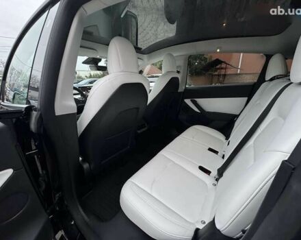 Тесла Model Y, объемом двигателя 0 л и пробегом 45 тыс. км за 25999 $, фото 2 на Automoto.ua