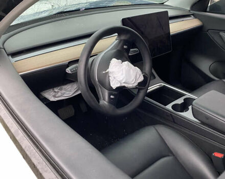 Тесла Model Y, объемом двигателя 0 л и пробегом 70 тыс. км за 15500 $, фото 6 на Automoto.ua