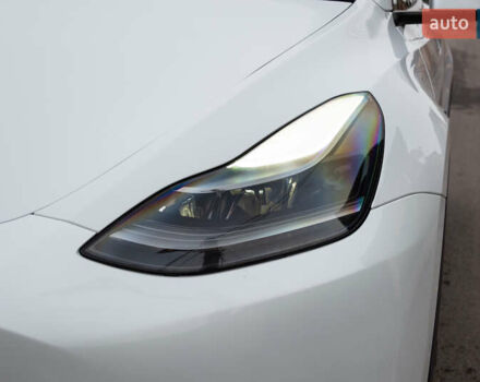 Тесла Model Y, объемом двигателя 0 л и пробегом 54 тыс. км за 28900 $, фото 13 на Automoto.ua