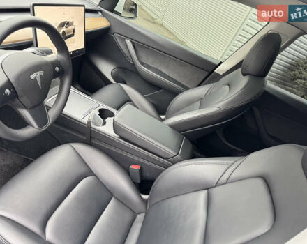 Тесла Model Y, объемом двигателя 0 л и пробегом 16 тыс. км за 27300 $, фото 13 на Automoto.ua