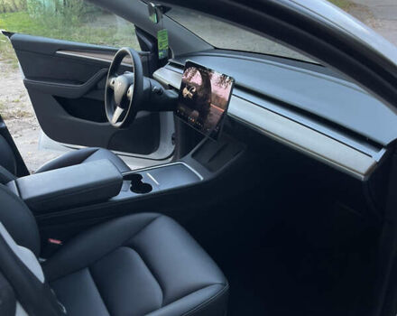 Тесла Model Y, объемом двигателя 0 л и пробегом 15 тыс. км за 35500 $, фото 9 на Automoto.ua