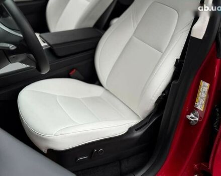 Тесла Model Y, объемом двигателя 0 л и пробегом 25 тыс. км за 29700 $, фото 12 на Automoto.ua