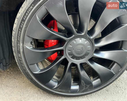Тесла Model Y, объемом двигателя 0 л и пробегом 14 тыс. км за 29500 $, фото 7 на Automoto.ua