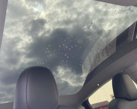 Тесла Model Y, объемом двигателя 0 л и пробегом 15 тыс. км за 42000 $, фото 1 на Automoto.ua