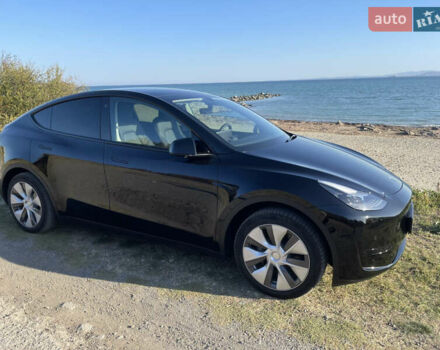 Тесла Model Y, объемом двигателя 0 л и пробегом 20 тыс. км за 42999 $, фото 5 на Automoto.ua