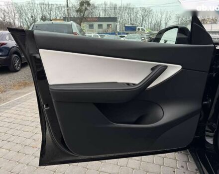 Тесла Model Y, объемом двигателя 0 л и пробегом 45 тыс. км за 25999 $, фото 18 на Automoto.ua