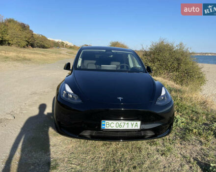 Тесла Model Y, объемом двигателя 0 л и пробегом 20 тыс. км за 42999 $, фото 4 на Automoto.ua