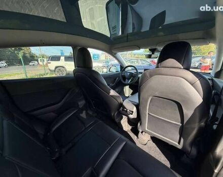 Тесла Model Y 2022 у Луцьку на Automoto.ua Тесла Model Y, об'ємом двигуна 0 л та пробігом 243 тис. км за 18500 $, фото 7 на Automoto.ua