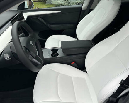 Тесла Model Y, объемом двигателя 0 л и пробегом 21 тыс. км за 46500 $, фото 8 на Automoto.ua