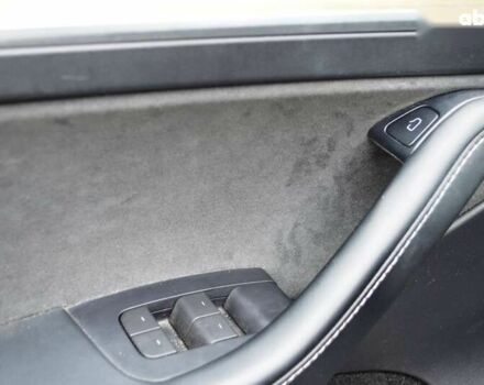 Тесла Model Y, объемом двигателя 0 л и пробегом 47 тыс. км за 34500 $, фото 28 на Automoto.ua