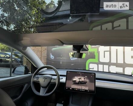 Тесла Model Y, объемом двигателя 0 л и пробегом 25 тыс. км за 29900 $, фото 29 на Automoto.ua