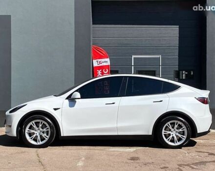 Тесла Model Y, объемом двигателя 0 л и пробегом 38 тыс. км за 32999 $, фото 4 на Automoto.ua
