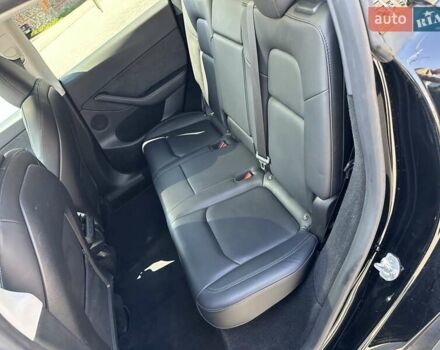Тесла Model Y, объемом двигателя 0 л и пробегом 92 тыс. км за 26900 $, фото 20 на Automoto.ua