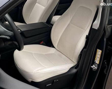 Тесла Model Y, объемом двигателя 0 л и пробегом 39 тыс. км за 29500 $, фото 12 на Automoto.ua