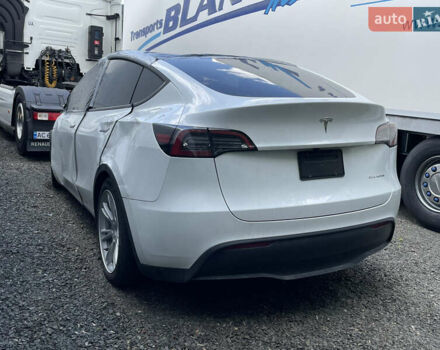 Тесла Model Y, объемом двигателя 0 л и пробегом 26 тыс. км за 12250 $, фото 2 на Automoto.ua