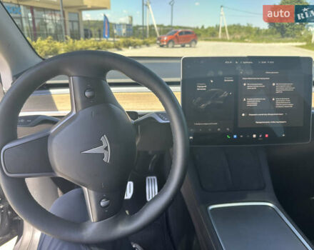 Тесла Model Y, объемом двигателя 0 л и пробегом 25 тыс. км за 29899 $, фото 32 на Automoto.ua