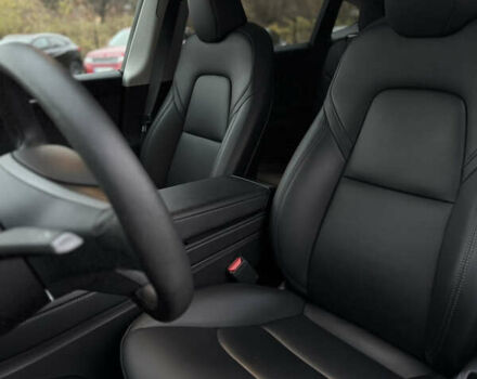 Тесла Model Y, объемом двигателя 0 л и пробегом 17 тыс. км за 27399 $, фото 11 на Automoto.ua