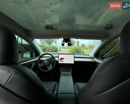 Тесла Model Y, объемом двигателя 0 л и пробегом 25 тыс. км за 28500 $, фото 13 на Automoto.ua