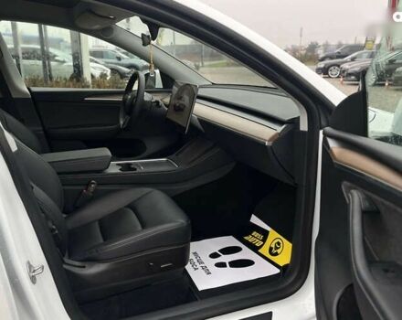 Тесла Model Y, объемом двигателя 0 л и пробегом 33 тыс. км за 35000 $, фото 26 на Automoto.ua
